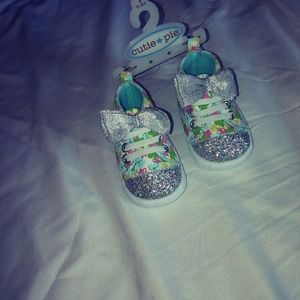 Infant girl shoes